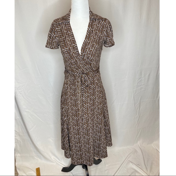 BCBG Short Sleeve Wrap Dress - Picture 2 of 6